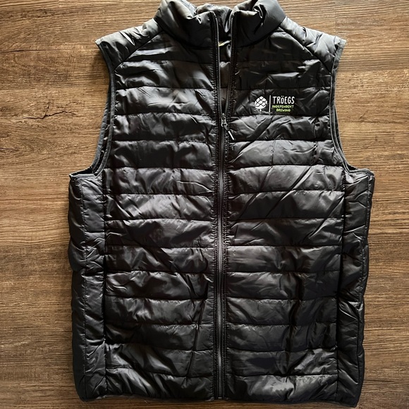 Other - 🖤🌿HOST PICK🌿🖤 NWOT Tröegs Shell Vest